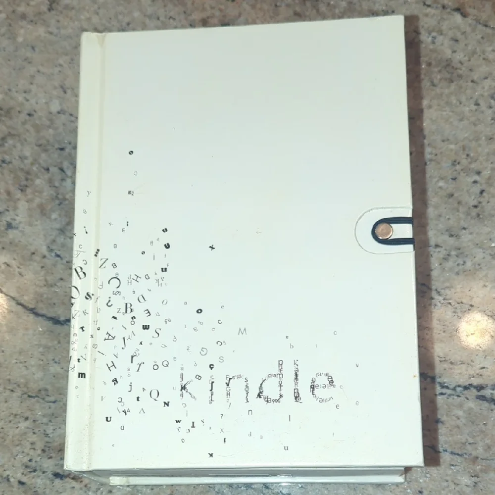 NEW Original Amazon Kindle - Picture 1 of 10